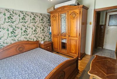 C.Civic Hala Centrala, 3 camere, 2 bai, 3 balcoane, 450euro/luna - 3