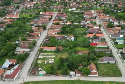 Brasov, Rotbav, Feldioara (statiune turistica) 33 euro mp, intravilan - 2