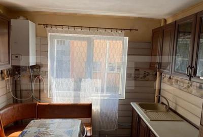 Apartament cu 3 camere, 64 mp, etaj 1 Micro 16, Strada A - 6