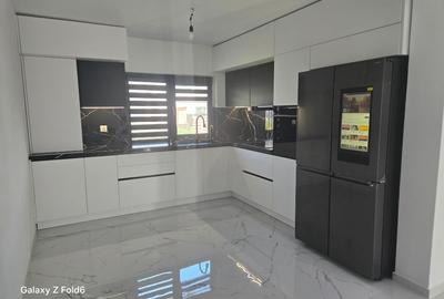 Complex 23 Case individuale in Cristian, 550 mp teren, caramida+beton