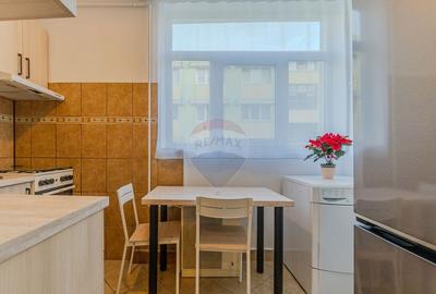 Garsonieră, mobilată în Astra