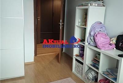 Vanzare Apartament 3cam.86mp ,an 1980-Titulescu colt cu Calea Grivitei - 9
