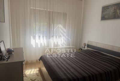 Casă individuală cu 5 camere cu Canalizare în Ghiroda - 11