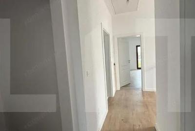 Casă cu Teren 320 Mp în Ghiroda - 5