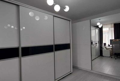 Apartament cu 4 camere în Central - 2