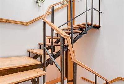 Casă individuală cu 10 camere cu Canalizare în Dacia - 11