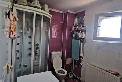 Casă cu 4 camere cu Teren 450 Mp în Central - 2