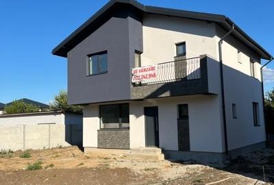 Vilă individuala, DN4, Popesti-Leordeni, cartier Alegria