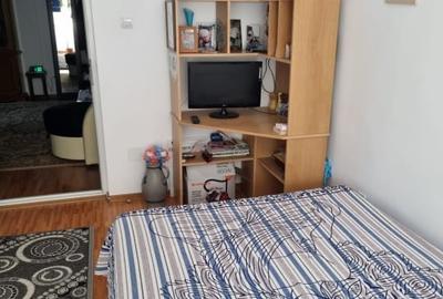 Apartament cu 3 camere decomandat, mobilat în 1 Mai - 4