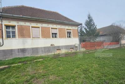 Casă cu 3 camere cu Teren 2766 Mp în Reghin - 6