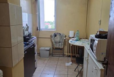 Apartament cu 3 camere circular în Baba Novac - 8