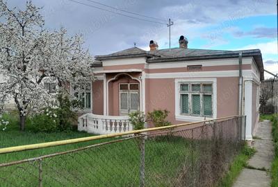 Casă cu 4 camere în Central - 3