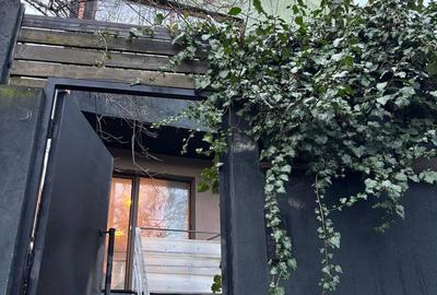 Casă cu 4 camere cu Teren 200 Mp în Băneasa