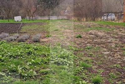 Teren de 681 mp, în Ilieni - 1