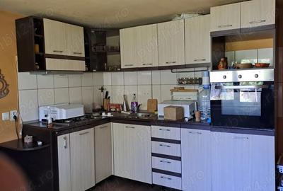 Casă cu 5 camere în Frumușani - 7