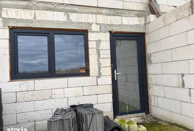 Casă cu 5 camere cu Teren 1414 Mp în Știuca - 14