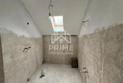 Casă cu 4 camere cu Teren 357 Mp în Central - 2