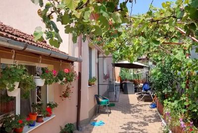 Casa noua de vanzare cu etaj - 9