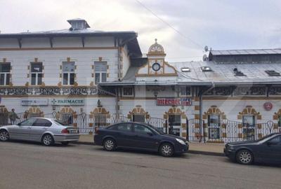 Vanzare cladire spa?ii comerciale ?i de locuit - 3