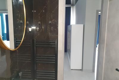 Apartament cu 2 camere decomandat, mobilat în Mamaia