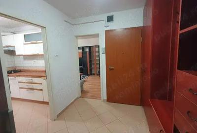 Apartament cu 2 camere etajul 3 amenajat si utilat Piata Verde Aradului - 2
