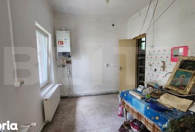 Casă cu 1 camere cu Teren 250 Mp în Budai