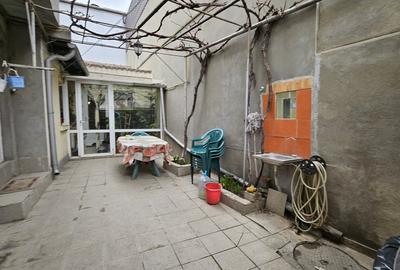 Piata Amzacea - casa 3 camere (suprafata totala teren 114 mp ) - 11