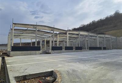 Spațiu comercial, de 1,071 mp, în Baciu - 2