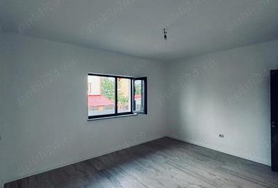 Casă cu 3 camere în Mărgineni - 1