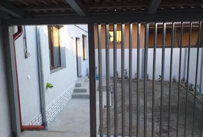 Casă cu 2 camere în Central - 8