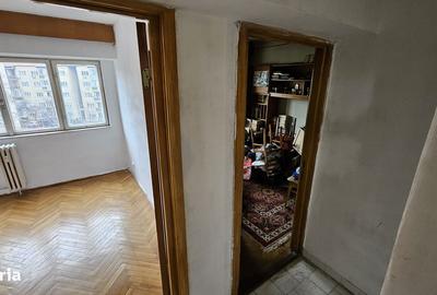 Apartament cu 3 camere decomandat în Dacia - 15