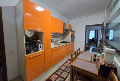 BRANCOVEANU, str. Alunisului, apropiere metrou, P+1, 2014, 5 camere - 7