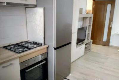 Apartament cu 2 camere semidecomandat în Astra - 2