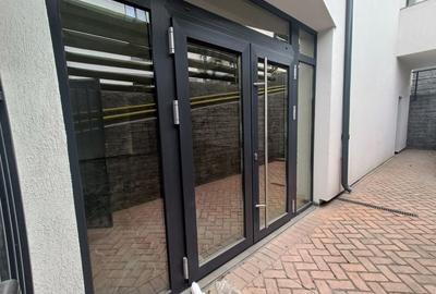Spatiu comercial de inchiriat - Parter, bloc nou, Șoseaua Rediu - 12