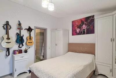 Casa moderna cu 5 camere ?i 4 bai, aproape de Poiana Bra?ov ! Craciun si pentru Anu NOU ! - 2