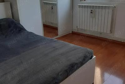 Apartament cu 2 camere zona Unirii Sud etaj 1 din 4 Pret: 82.000 - 12