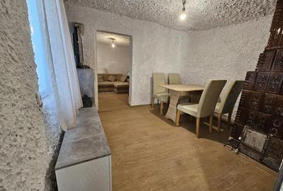 Casă cu 3 camere în Gostinu - 1