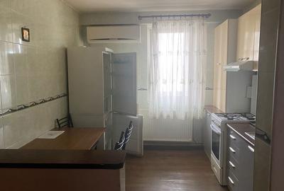 Apartament cu 2 camere decomandat în Central - 4