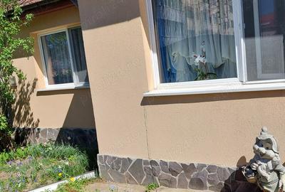 Casă cu 3 camere cu Teren 579 Mp în Florilor - 10