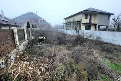 Teren de 320 mp, în Central - 1