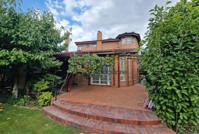 Casă cu 9 camere cu Teren 1900 Mp în Pipera - 1