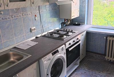Apartament cu 2 camere decomandat în Podu Roș - 3