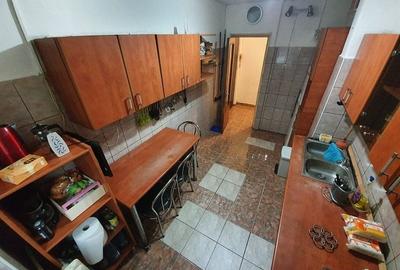 Apartament de Vanzare 4 Camere Berceni - 10