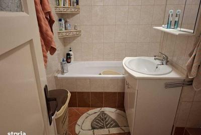 Apartament cu 3 camere decomandat în Central - 2