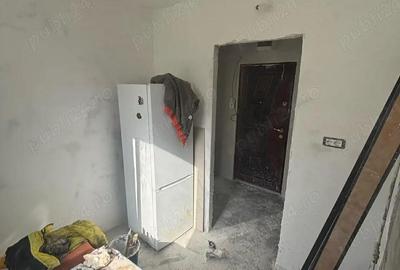 Apartament cu 2 camere decomandat în Central - 1