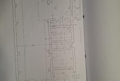Spațiu comercial, de 160 mp, în Calea București - 2