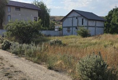 Teren de 407 mp, în Valu lui Traian - 3