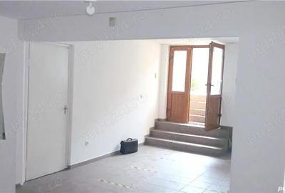 Spațiu comercial, de 45 mp, în Semicentral - 10