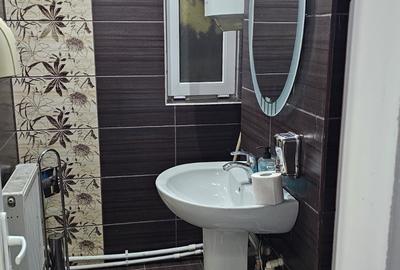 Apartament cu 2 camere decomandat în Petros - 6