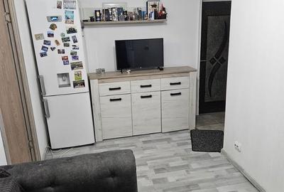 Apartament cu 3 camere în Costin Georgian - 2